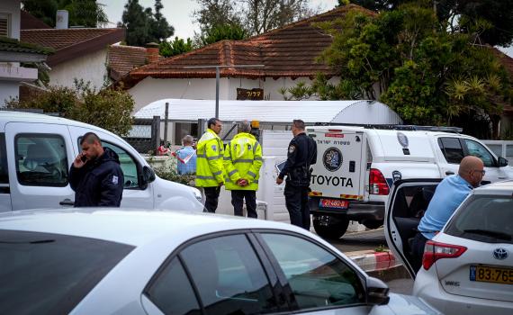 כתב אישום נגד רוצח בתו הפעוטה: "התנפל ודקר"