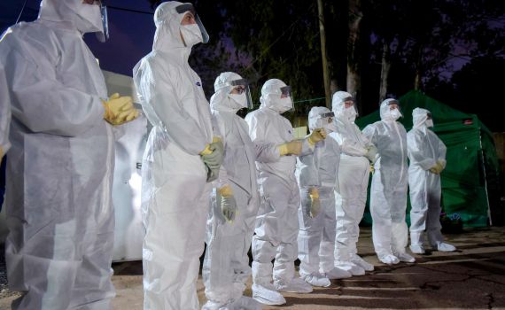 "לחייב את המדינה לשאת בעלות ימי הבידוד"