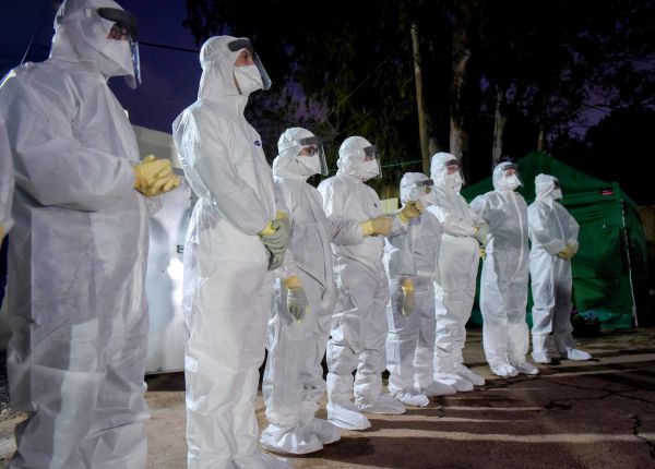 "לחייב את המדינה לשאת בעלות ימי הבידוד"