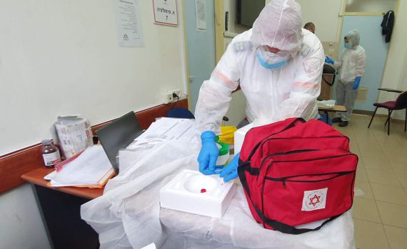 מד"א עולה מדרגה: בדיקות קורונה ברכב הפרטי ובבית