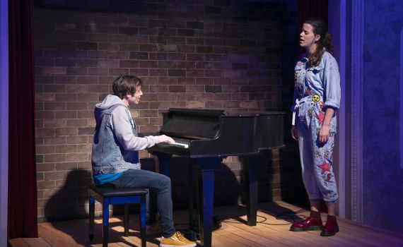 "חלומות של אחרים" | מופע עם שיריו של עידן רייכל