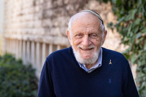 "הנובל של המתמטיקה" הוענק לפרופ' הסרוג