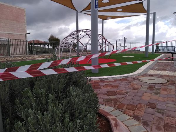 נציג משרד הבריאות: "לא פותחים גני שעשועים"