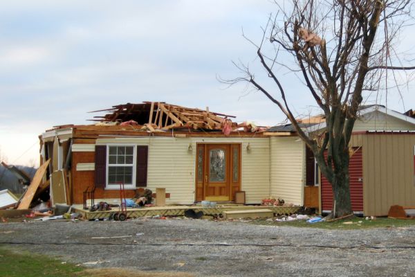 ארה"ב: לפחות 19 הרוגים בסופת טורנדו בטנסי