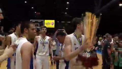 הכוכב הצעיר דני אבדיה, הודיע על מועמדות ל-NBA