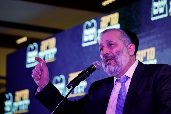 דרעי: "נטיל עוצר על כל המדינה מערב ליל הסדר"