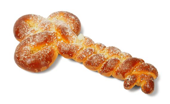 חלת מפתח: למה מכינים אותה ואיך עושים את זה?