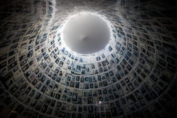 יד ושם על ההסכם עם פולין: ”אתרים בעייתיים”