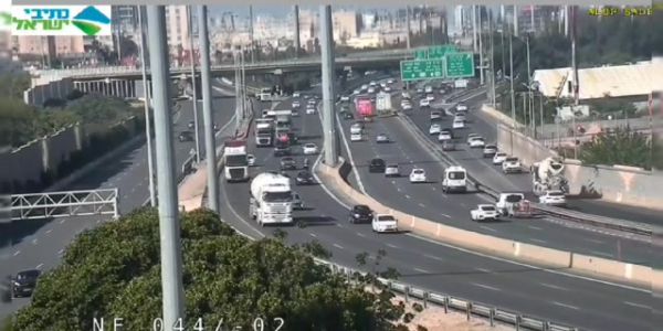 מפת הכבישים: שפל בעומס לעומת ימי חול המועד. צפו