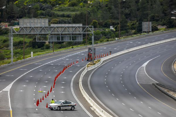 הממשלה שוקלת להטיל סגר על 9 יישובים נוספים