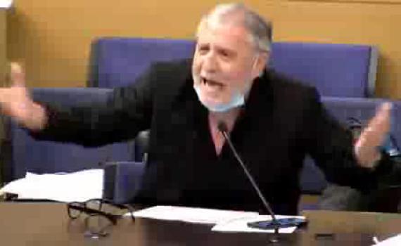 ‏עימות חריף: "כהן: "גזען",  הנדל: "אירועים מפוקפקים"