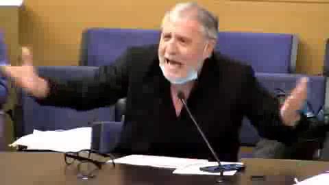 ‏עימות חריף: "כהן: "גזען",  הנדל: "אירועים מפוקפקים"