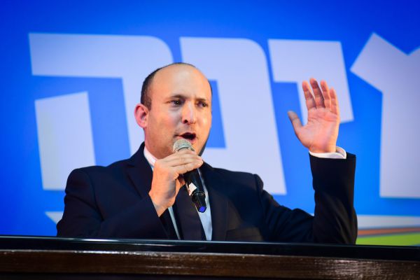 תיק הבריאות יוצע לנפתלי בנט? "זו רק שאלת ההשפעה"