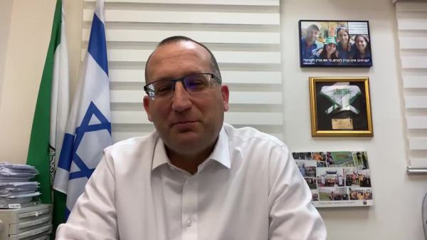 בניגוד לרמת גן: גבעתיים מתייצבת לצד בני ברק