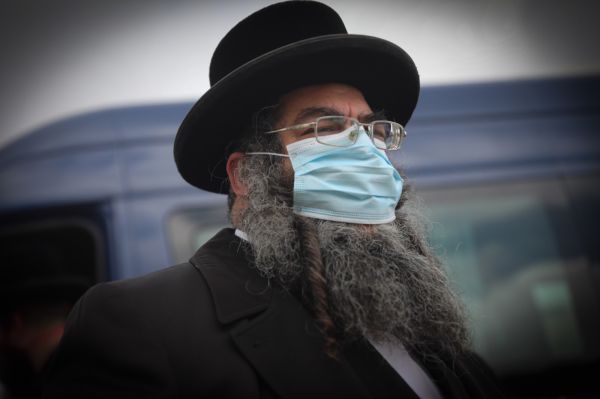 ממחר: חובה לעטות מסכה מחוץ לבית • כל הפרטים