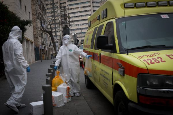 מעל 10,000 נדבקים; מניין הנפטרים עלה ל-93