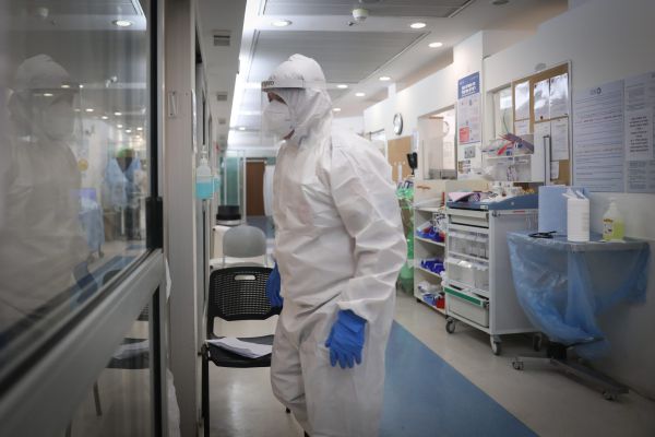 אחוז התחלואה נותר גבוה: 8,261 חולי קורונה ביממה