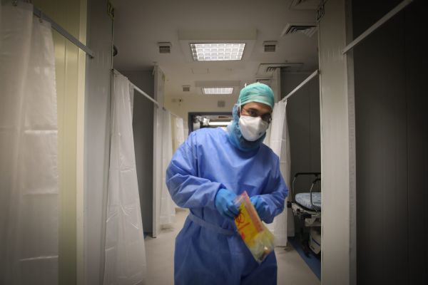 903 חולי קורונה ביממה, אחוז הנדבקים נותר יציב