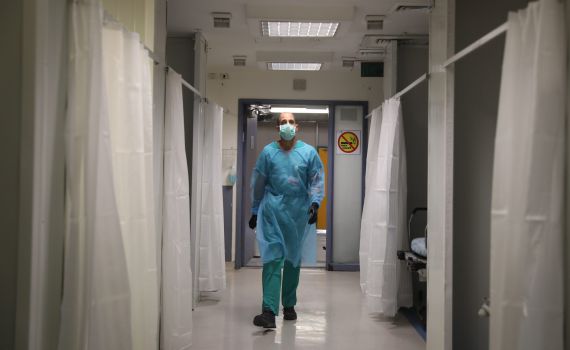 יום שלישי ברצף: ירידה באחוז הבדיקות החיוביות