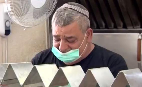 הראיון שגרם לכתבת חדשות 13 לפרוץ בבכי. צפו