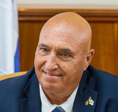 יו"ר יד לבנים, אלי בן שם, ישיא משואה ביום העצמאות