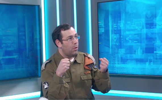 קצין פיקוד העורף באולפן: "בתי כנסת לא יחזרו בקרוב"