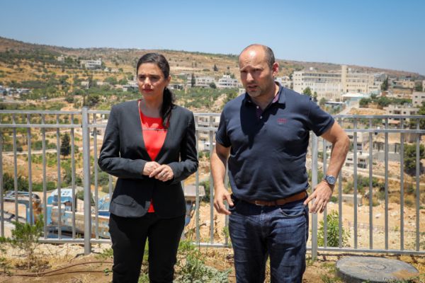 לא רק תיקים: הדרישות של ימינה מהליכוד