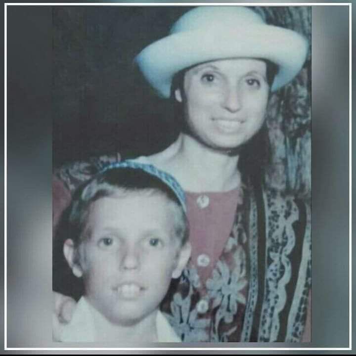 49 כדורים חדרו לרכב | סיפורם של איטה ואפרים צור הי"ד