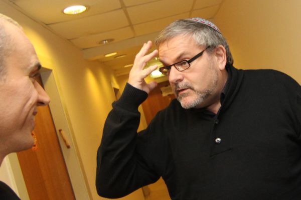 הורוביץ:מי ימלל את גבורתם של הטבחים ואנשי התחזוקה?