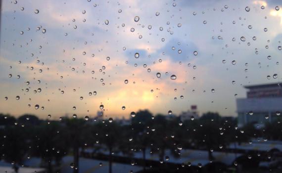 מזג אוויר משתגע: עומס חום כבד וגשם: תחזית מזג אוויר