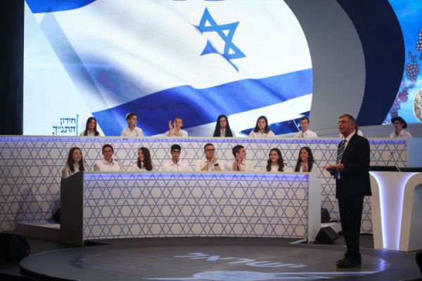 צפו: חידון התנ"ך העולמי לנוער התש"פ