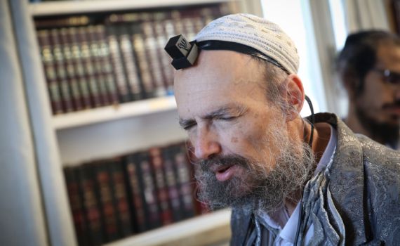 התפללו לרפואתו: הרב דב קוק פונה לבית החולים