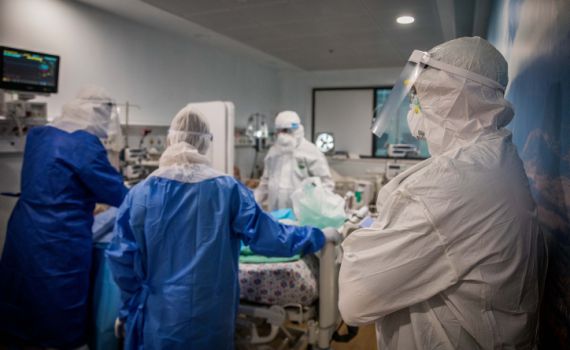 מספר נדבקי הקורונה; 11,586; מניין הנפטרים 116