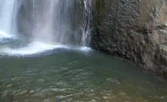 תיעוד מרהיב: נחלי הצפון שוצפים. צפו