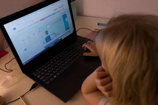 לעשות מהלימון לימונדה | הדרך להפוך את הלמידה מרחוק ללמידה משמעותית