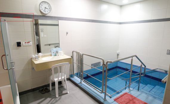 טבילה בטוחה: משרד הדתות רכש ערכות בדיקת מקוואות