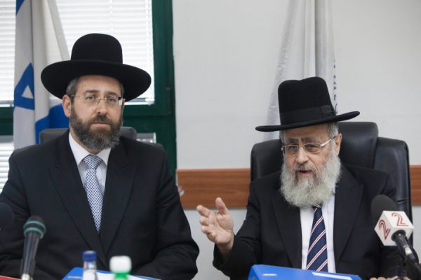 הרבנים הראשיים מספידים: "חלל גדול בעולם היהודי"