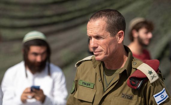 קורונה בצה"ל: מפקד פיקוד מרכז נכנס לבידוד