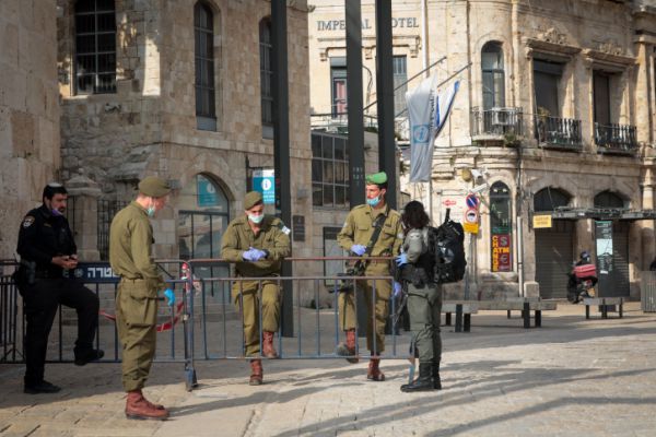 צה"ל יתחיל היום לשחרר חיילים לחופשות בסבבים