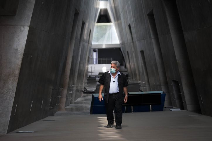 קרבן נוסף לנגיף: ניצולת שואה בת 98 מתה מקורונה