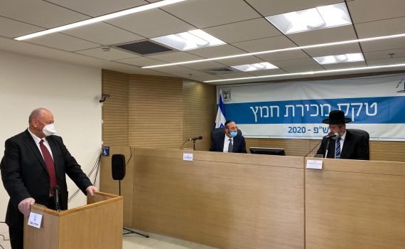 הרבנים הראשיים מכרו את החמץ של המדינה