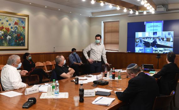 בדרך לאסטרטגיית יציאה: נתניהו בדיון עם בכירים