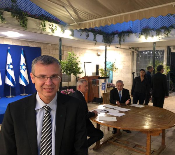 מה הימין השיג בהסכם בין גנץ לנתניהו?