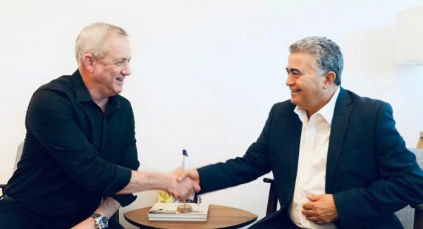 עמיר פרץ: "העבודה תצטרף לממשלת האחדות"