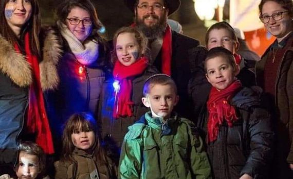 טרגדיה בגרמניה: שליח חב"ד נפטר ונקבר בהנובר והותיר אלמנה עם 8 יתומים