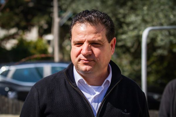 איימן עודה: לשחרר את התיעוד ממצלמות האבטחה בקלנדיה