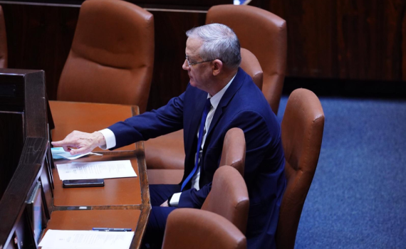 בני גנץ על גלי צה"ל: "זה לא משהו סביר"