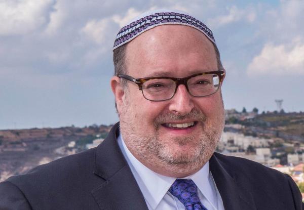 הרב הסרוג לרב הראשי:זלזול בת"ח; מוזמן לישיבה שלנו