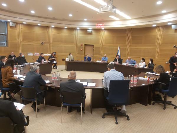 למעלה מ-9000 הסתייגויות הוגשו נגד חוק הרוטציה