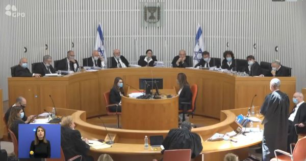 רבלו: "הסוגיה לא שפיטה", חיות: "טיעון פופוליסטי".צפו